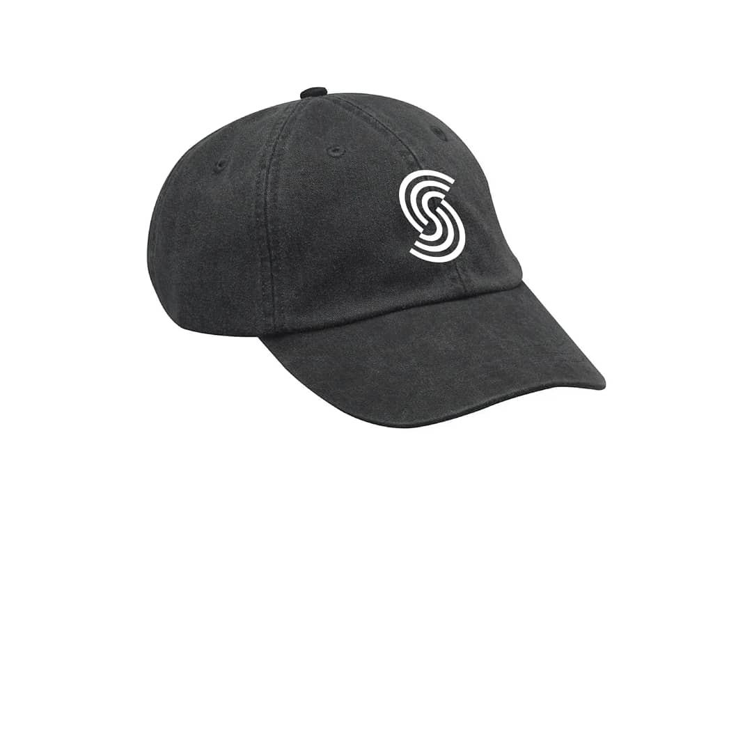 A grey baseball hat with a white Sonaris Logo